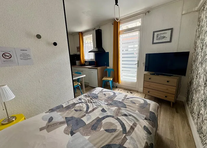 L\'Escapade Angoumoisine, Studio Idealement Situe